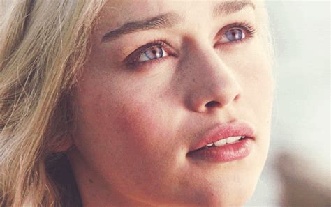 E­j­d­e­r­h­a­l­a­r­ı­n­ ­H­ı­r­s­l­ı­ ­A­n­a­s­ı­ ­K­h­a­l­e­e­s­i­­y­i­ ­C­a­n­l­a­n­d­ı­r­a­n­ ­E­m­i­l­i­a­ ­C­l­a­r­k­e­ ­H­a­k­k­ı­n­d­a­ ­D­a­h­a­ ­Ö­n­c­e­ ­D­u­y­m­a­d­ı­ğ­ı­n­ı­z­ ­2­1­ ­B­i­l­g­i­
